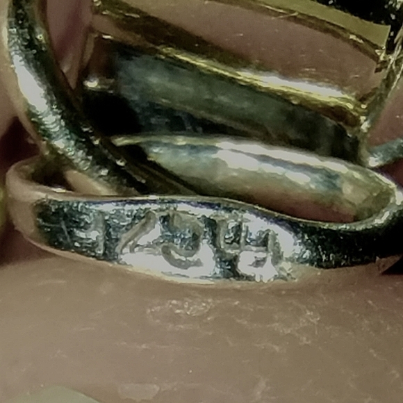 Vintage 1996 Seiko Ladies Two-Tone Watch | Guilloché Dial | Japan - Picture 5 of 6